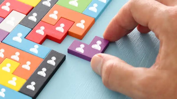 Virto Resource Manager Online App: Switch Between Charts